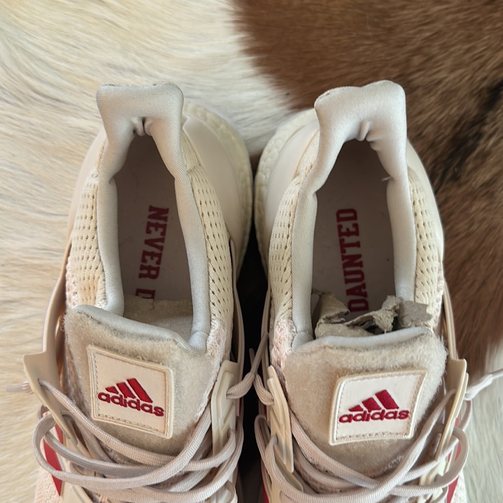 Adidas Ultraboost Size 12 - Picture 7 of 10